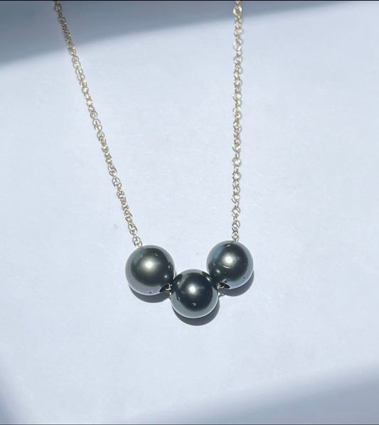 (3) Floating Tahitian Pearl Necklace